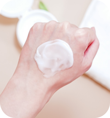 手の上でバルクがとろけている様子